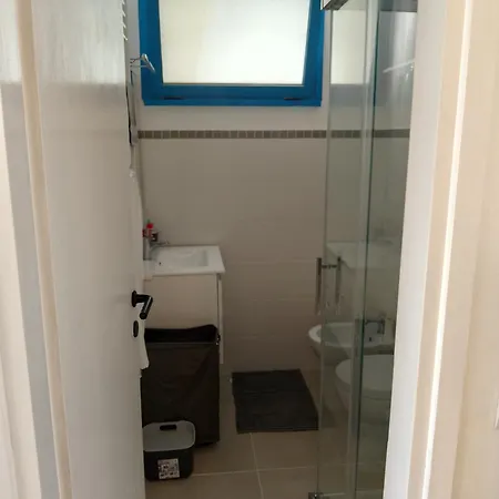 Grazioso Monolocale Ristrutturato A Due Passi Dal Mare דירה מארוטה